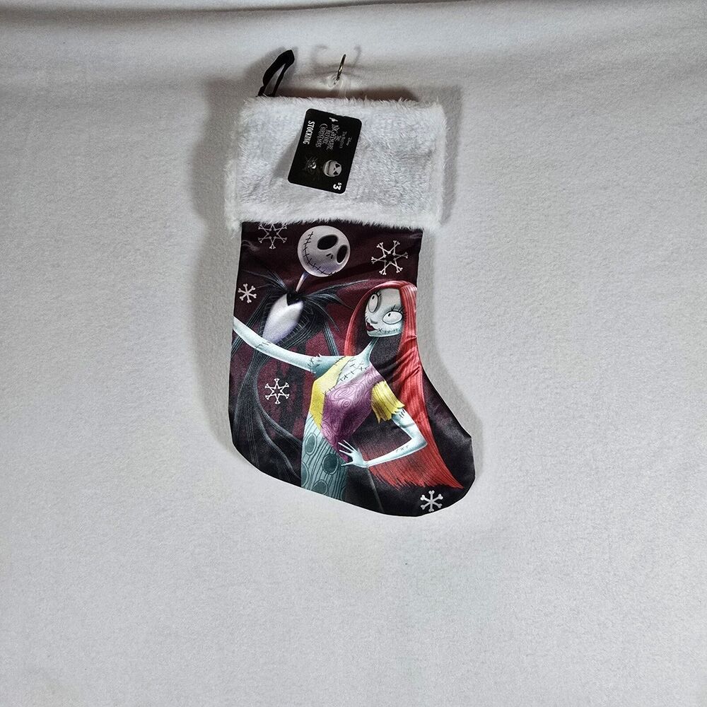 Nightmare Before Christmas White furry top Christmas Stocking 15 inch Ruz new